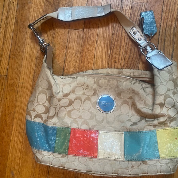 Coach Beige Signature Multi-Color Stripe Cross body/Shoulder Handbag F17441 - Picture 5 of 6